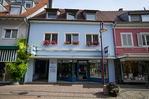 SRL03429-2